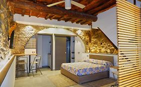 Albarola Suite